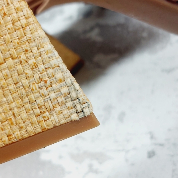 New Caslon Lamia-Lea Block Heel Tan Beige Leather Sandals Slides A824 - Picture 12 of 13